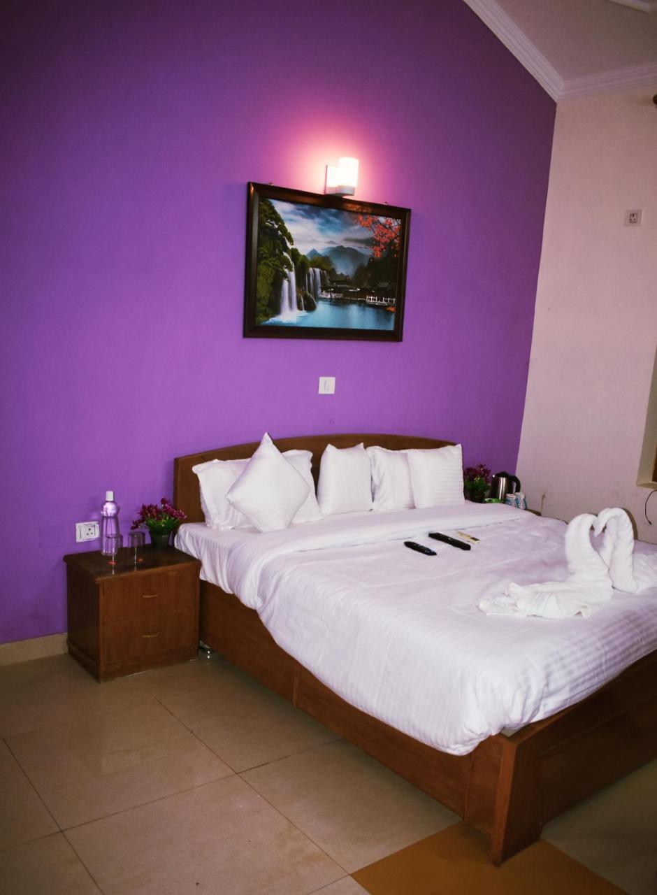 The See Some Bed and Breakfast Rishīkesh Esterno foto
